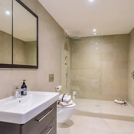 Apartman The Penthouse @ Ryedale House