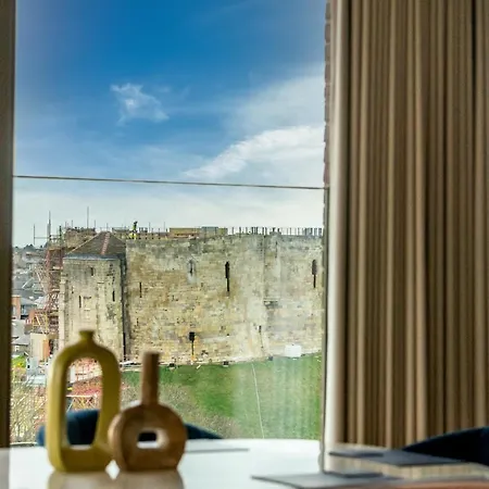 The Penthouse @ Ryedale House Apartman York